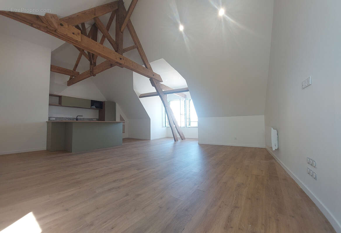 Appartement à CHATEAU-GONTIER