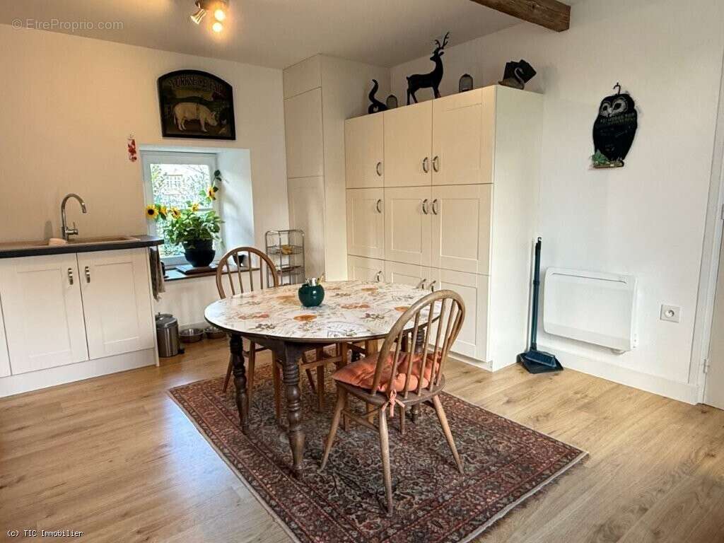 Maison à RUFFEC