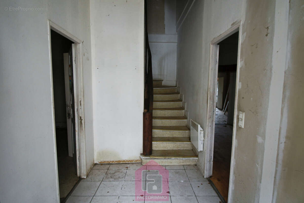 Maison de village avec possibilité  local commercial - photo 18