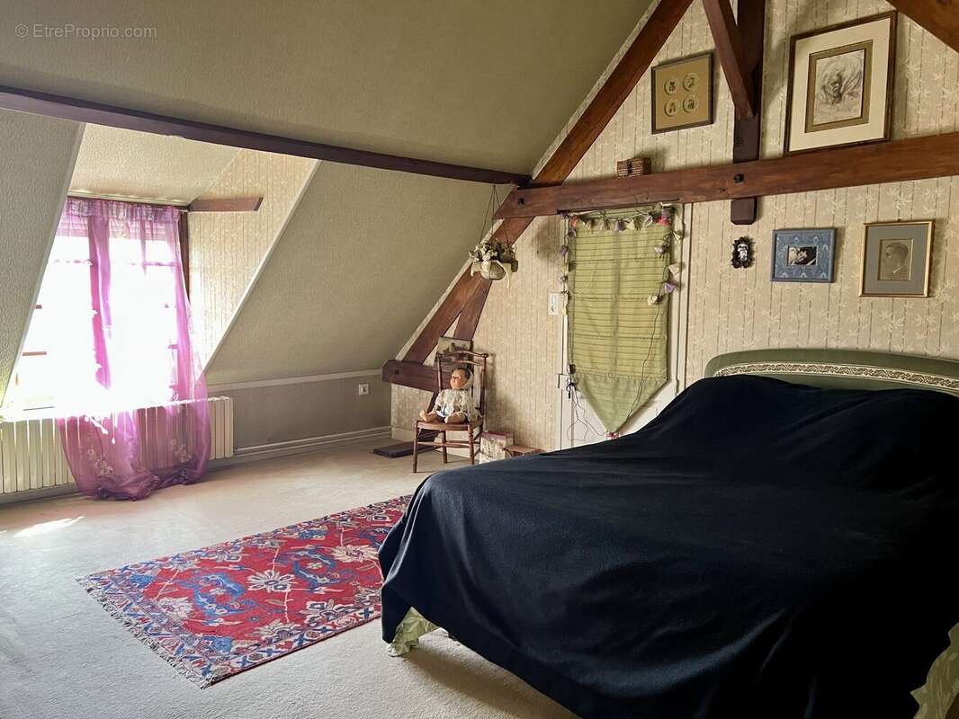 Maison à CHAUNY