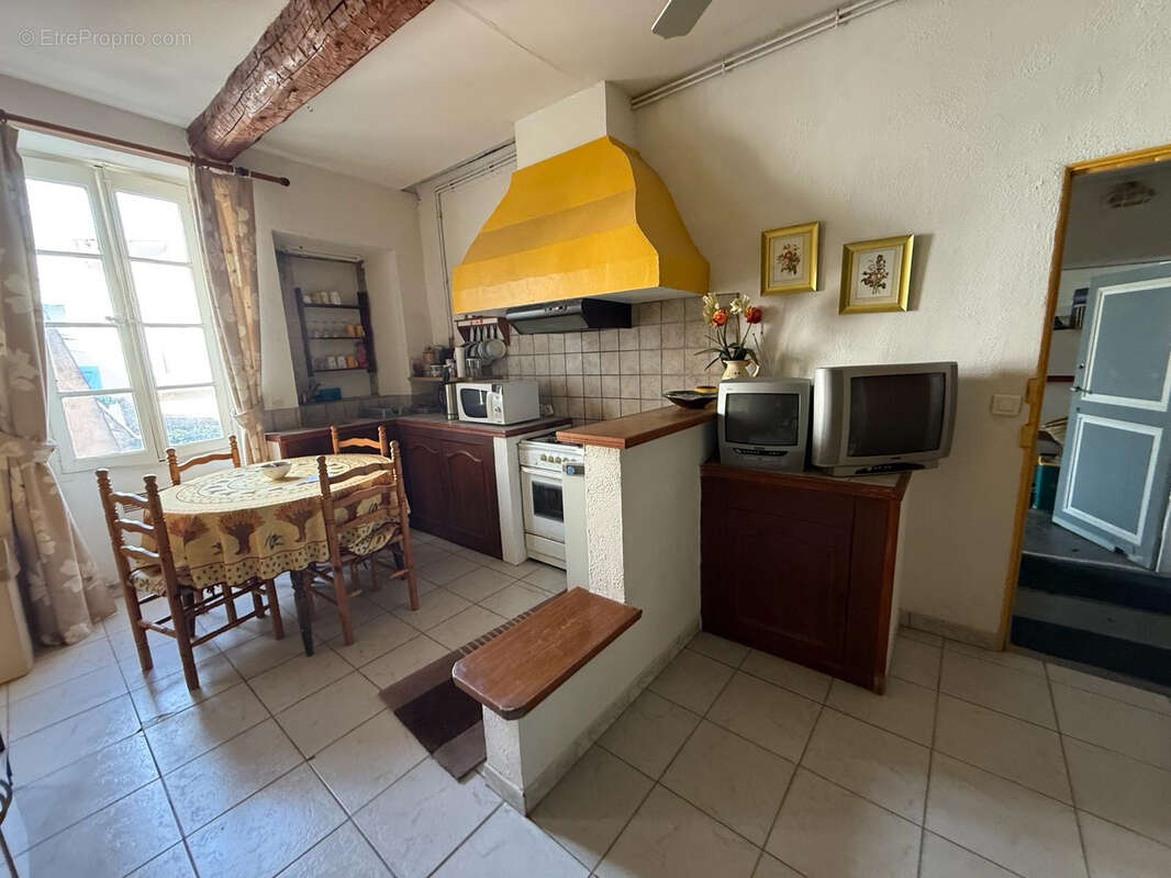 Maison à MONTAGNAC