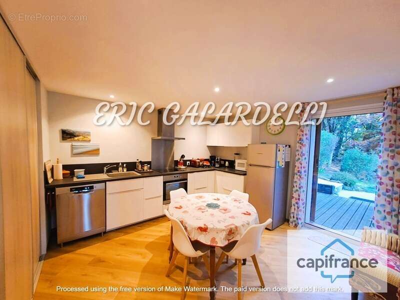 A VENDRE SUPERBE VILLA d’architecte bioclimatique 5 pièces, vue mer et vallée, belles finitions idéale et chaleureuse pour toute - photo 15