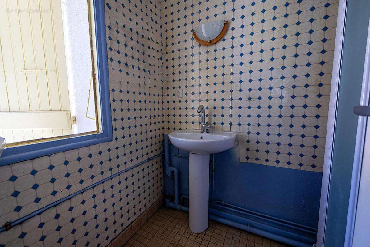 Appartement à PANISSIERES