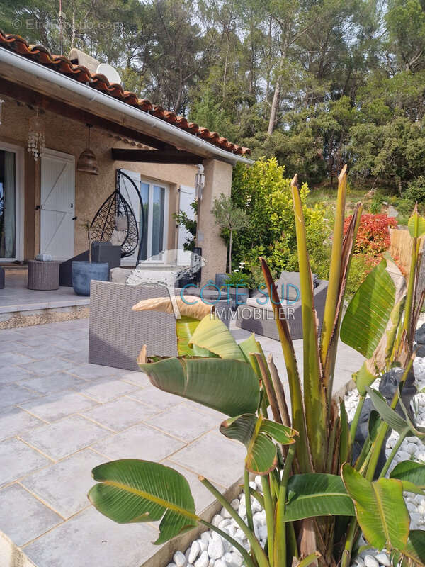 Maison à LORGUES