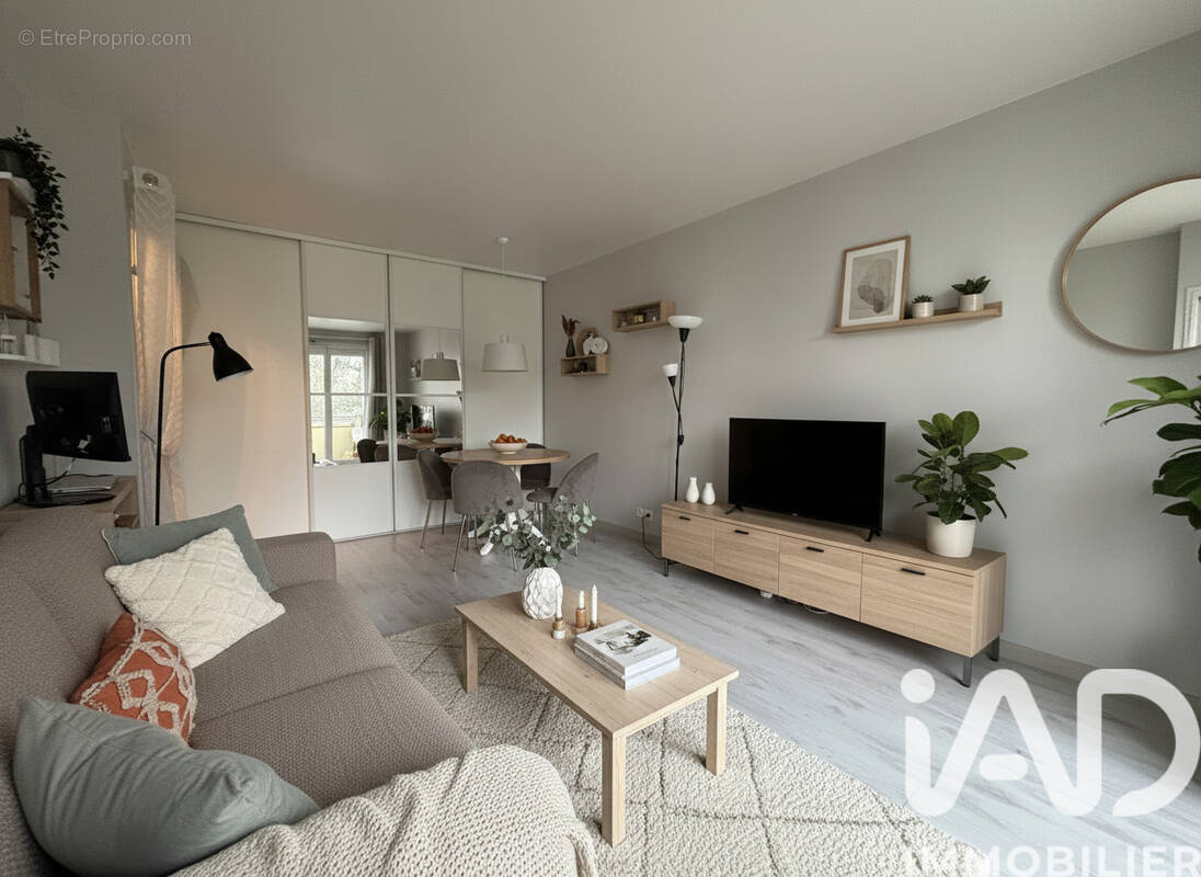 Photo 1 - Appartement à TORCY