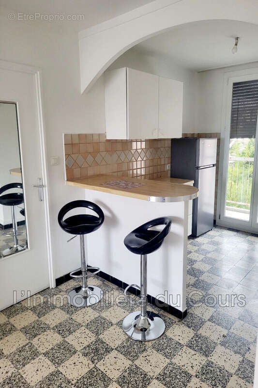 Appartement à PORT-DE-BOUC
