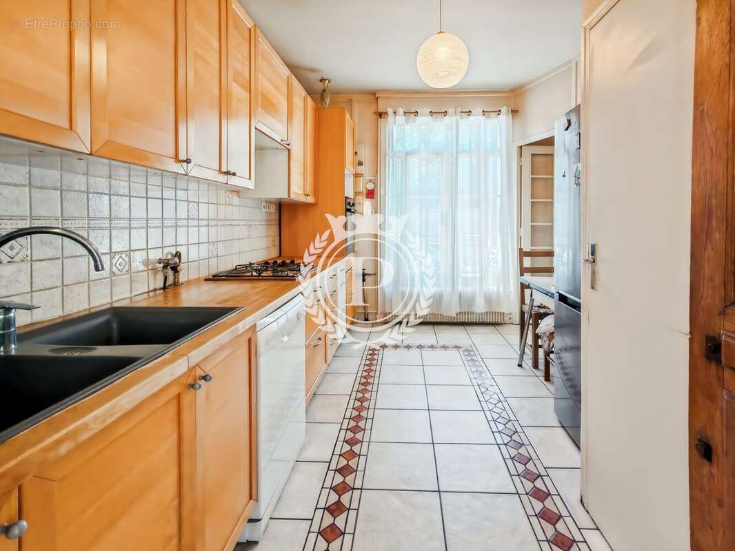 Maison à LIVRY-GARGAN