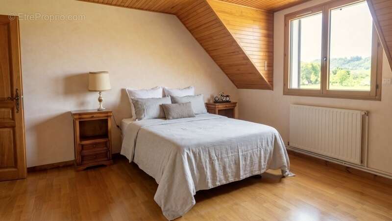 Maison à LES ABRETS