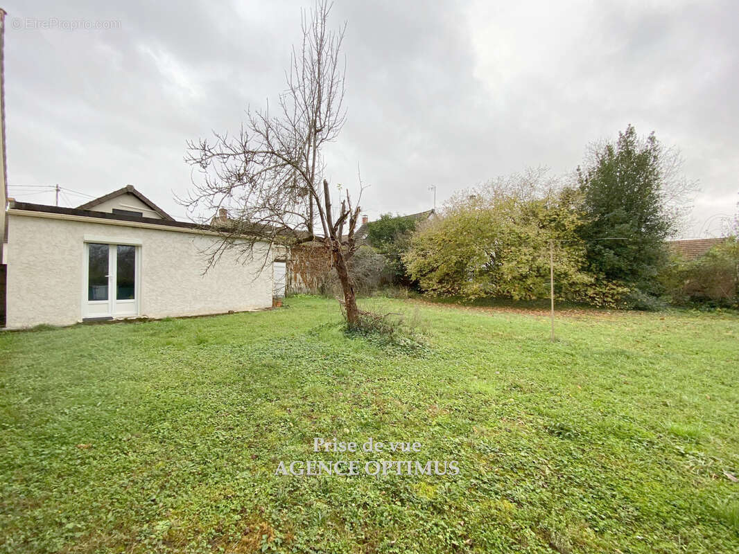 Maison à MISY-SUR-YONNE