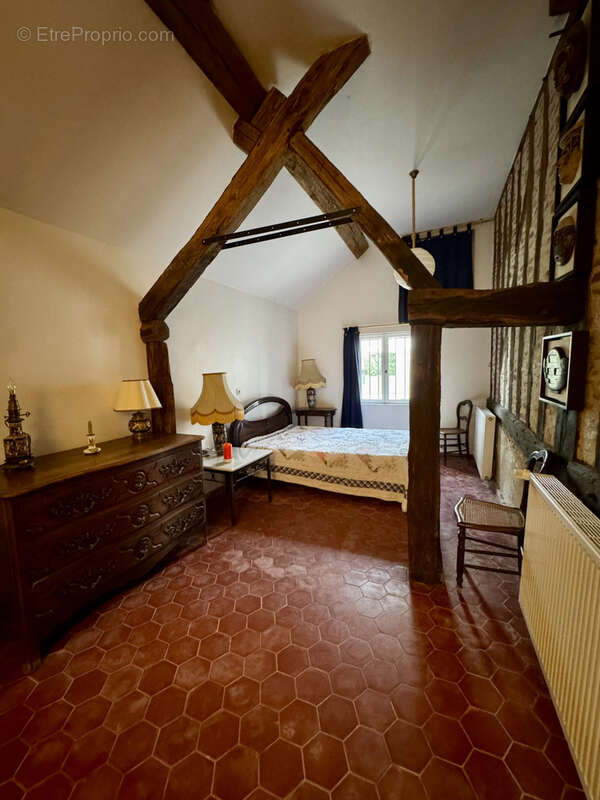 Maison à VIEILLES-MAISONS-SUR-JOUDRY