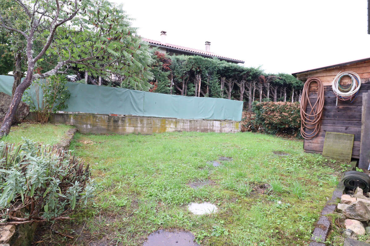 Maison à LE MONTEIL