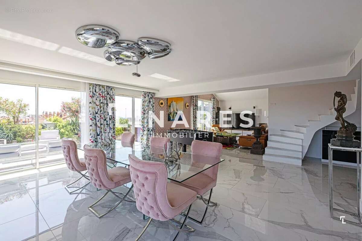 Appartement à MARSEILLE-6E