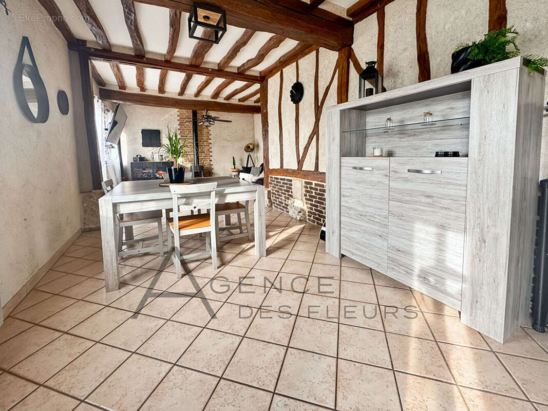 Maison à LE BEC-THOMAS