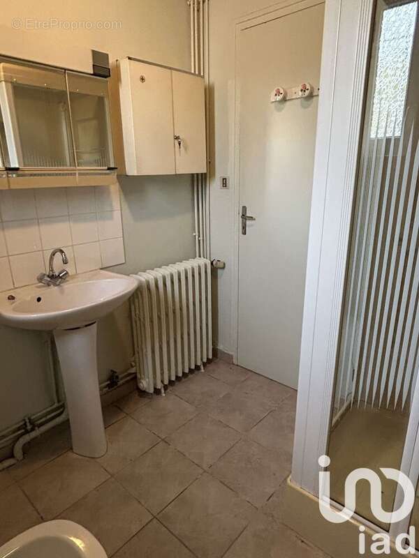 Photo 9 - Maison à LEVET