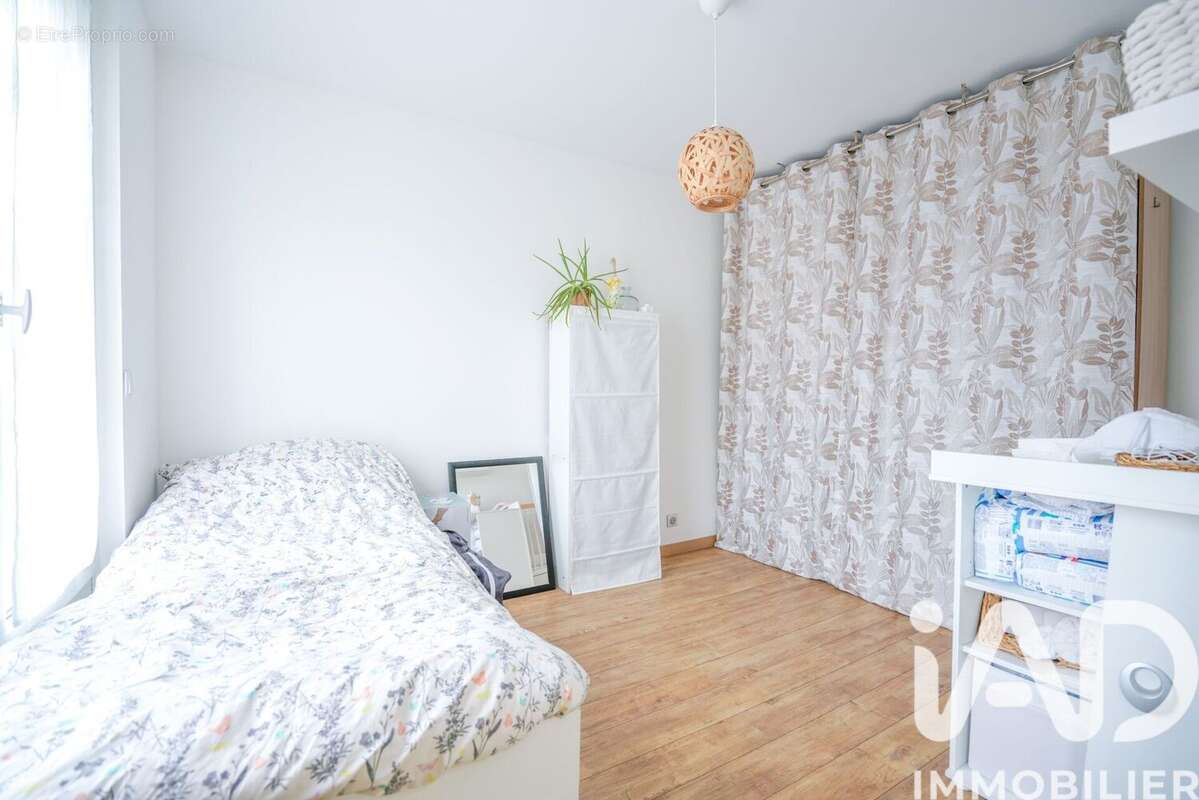 Photo 6 - Maison à VILLIERS-LE-BEL