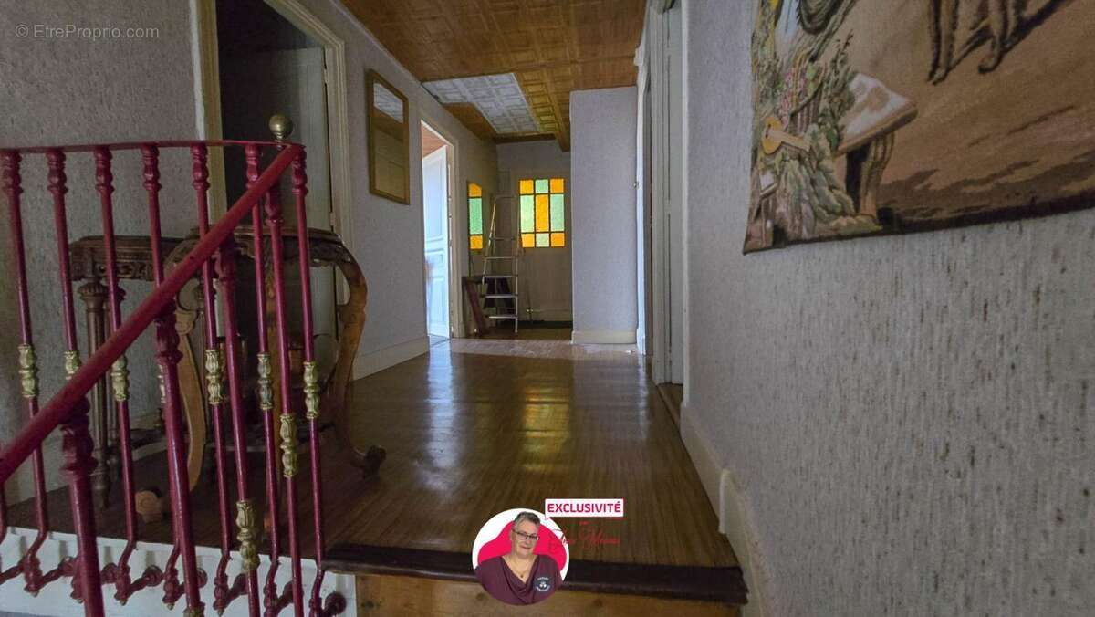 grande propriété en 2 parties  pour  un total de 640 m² sur petit jardin - photo 11