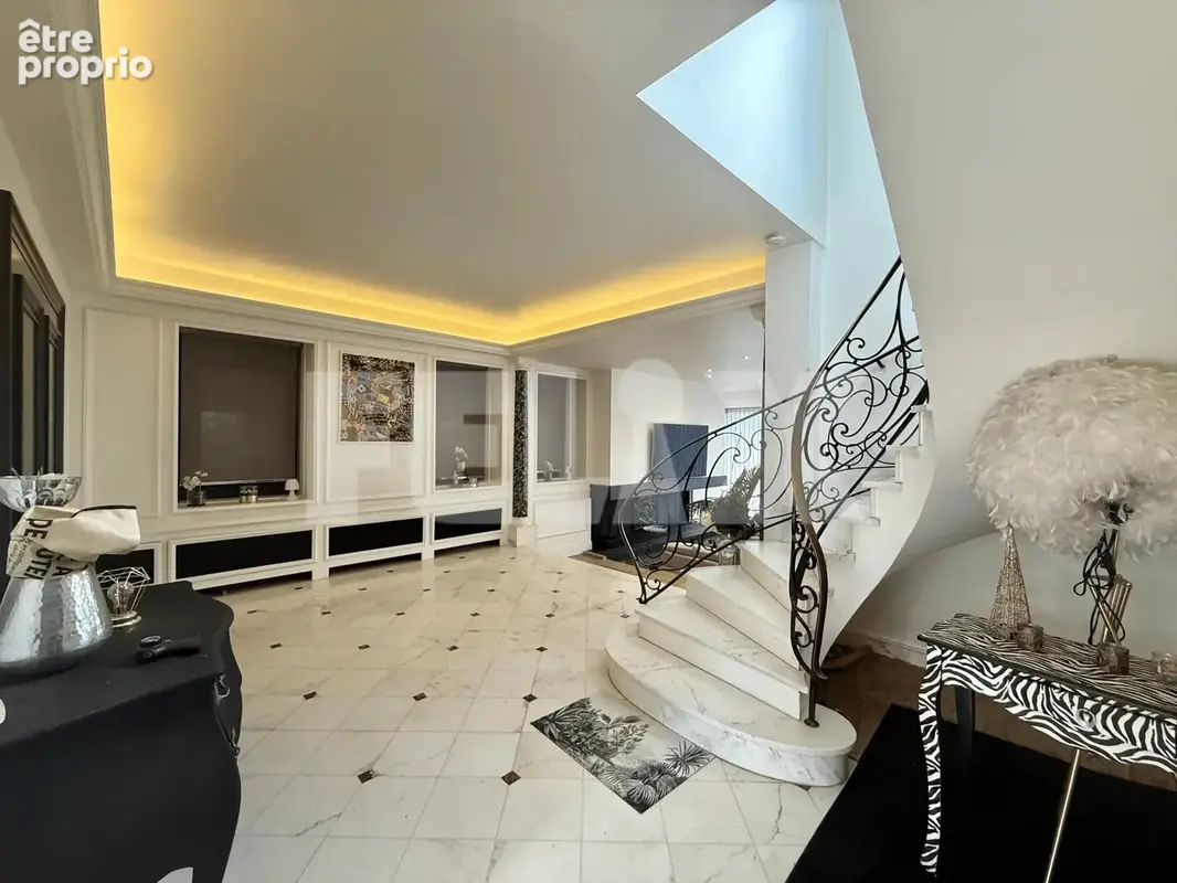 BAUVIN   Maison de caractère de 270 m2 sur 1 770 m2 de terrain - photo 3