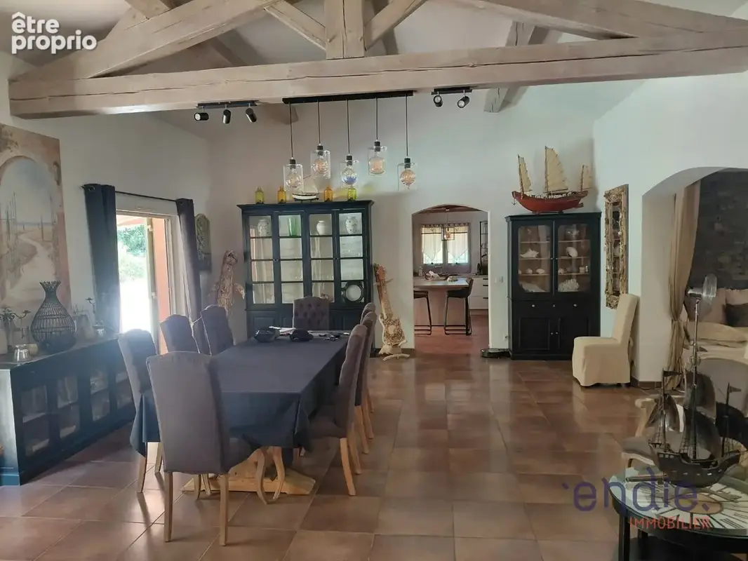 St Antonin du var villa plain pied 240 m² sur 1500  m² avec piscine - photo 2