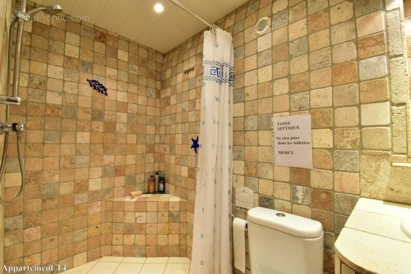 Maison à SAINT-GENIEZ