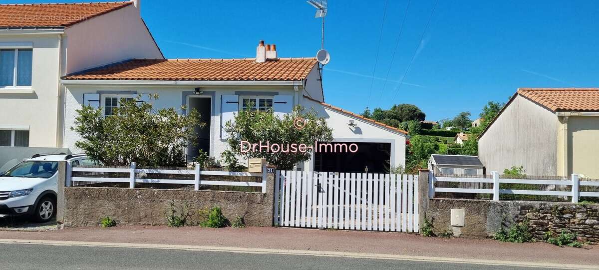 Maison à MAREUIL-SUR-LAY-DISSAIS