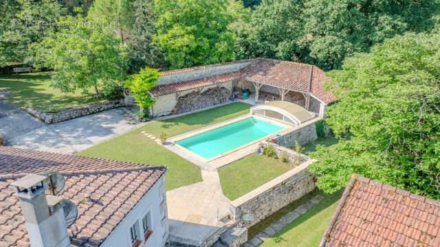 Maison à HAUTEFAGE-LA-TOUR