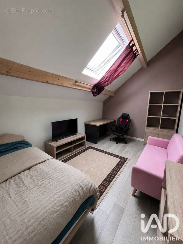 Maison 88 m² à Chauffry  - photo 4