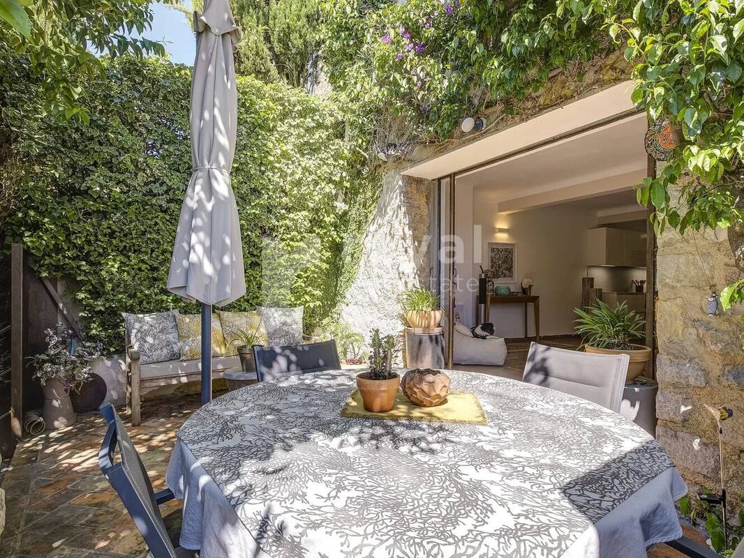 Maison à MOUGINS