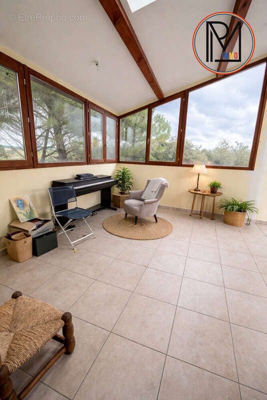 Maison à COMBAILLAUX