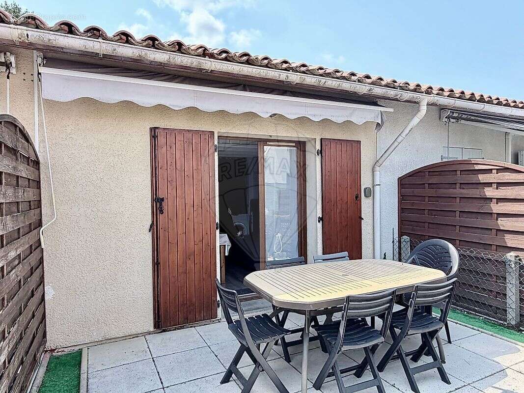 Maison à LES MATHES