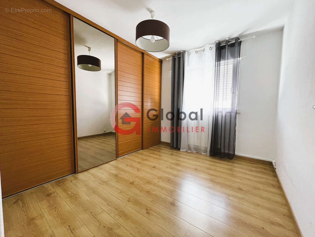 Appartement t3 / vue étang de thau - photo 9