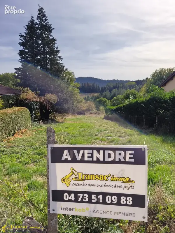 Photo Terrain à Chabreloche au prix de 36 000€