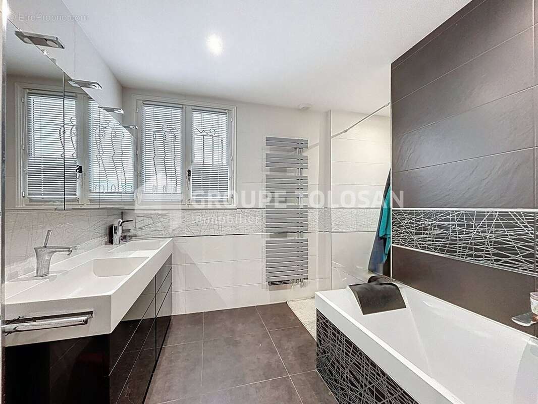 Maison à MONTASTRUC-LA-CONSEILLERE