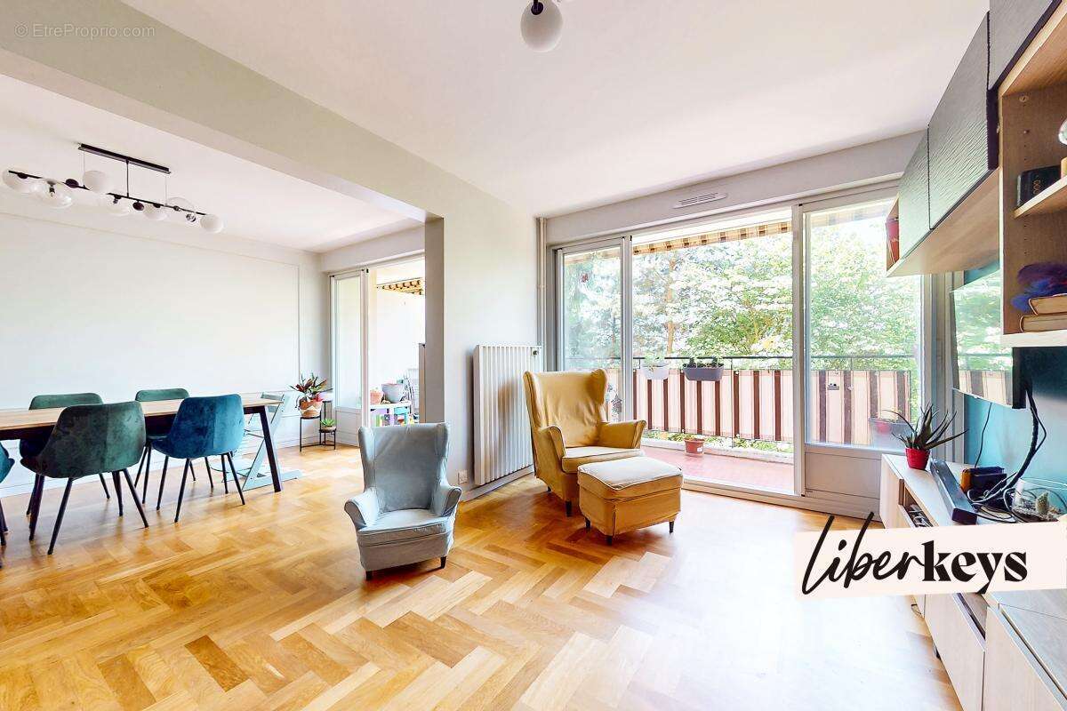 Appartement à SAINTE-FOY-LES-LYON