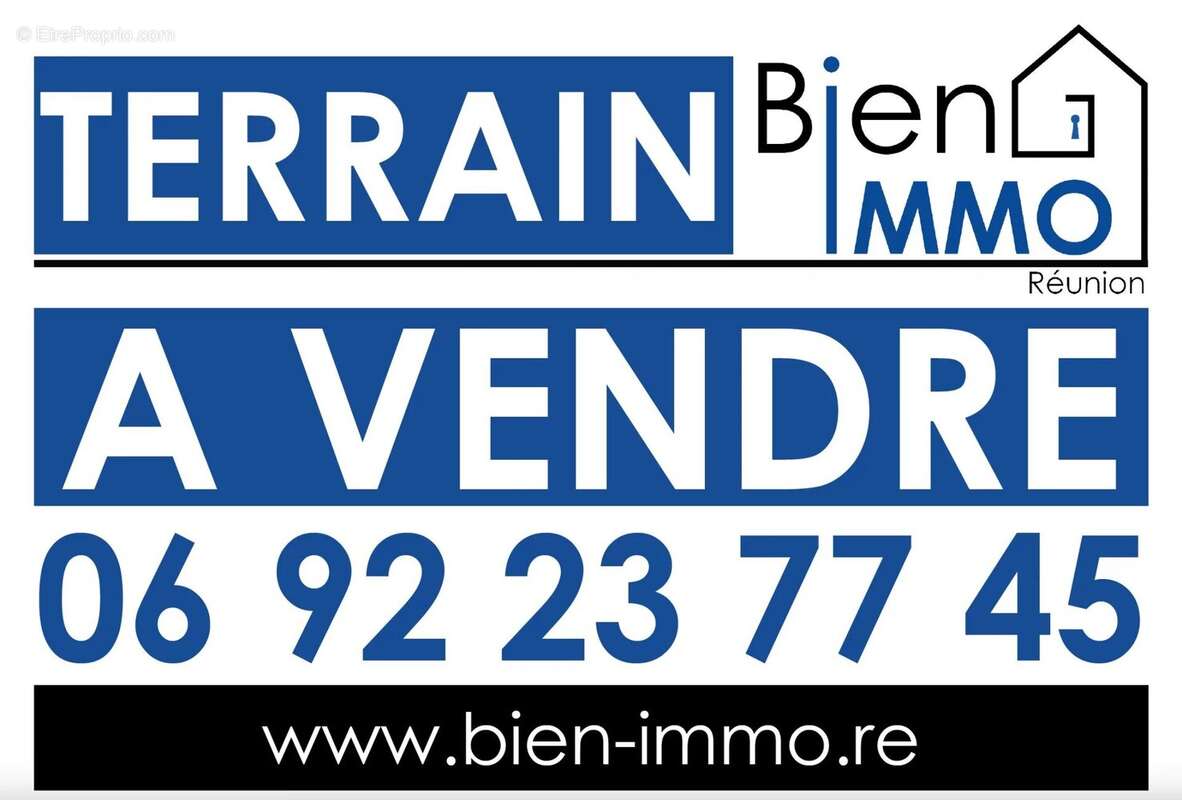 Terrain à LE TAMPON