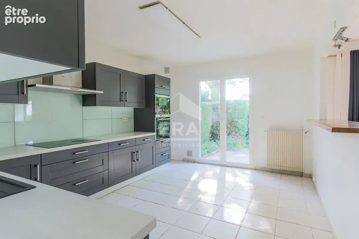 Maison 133m² à crespières - photo 7