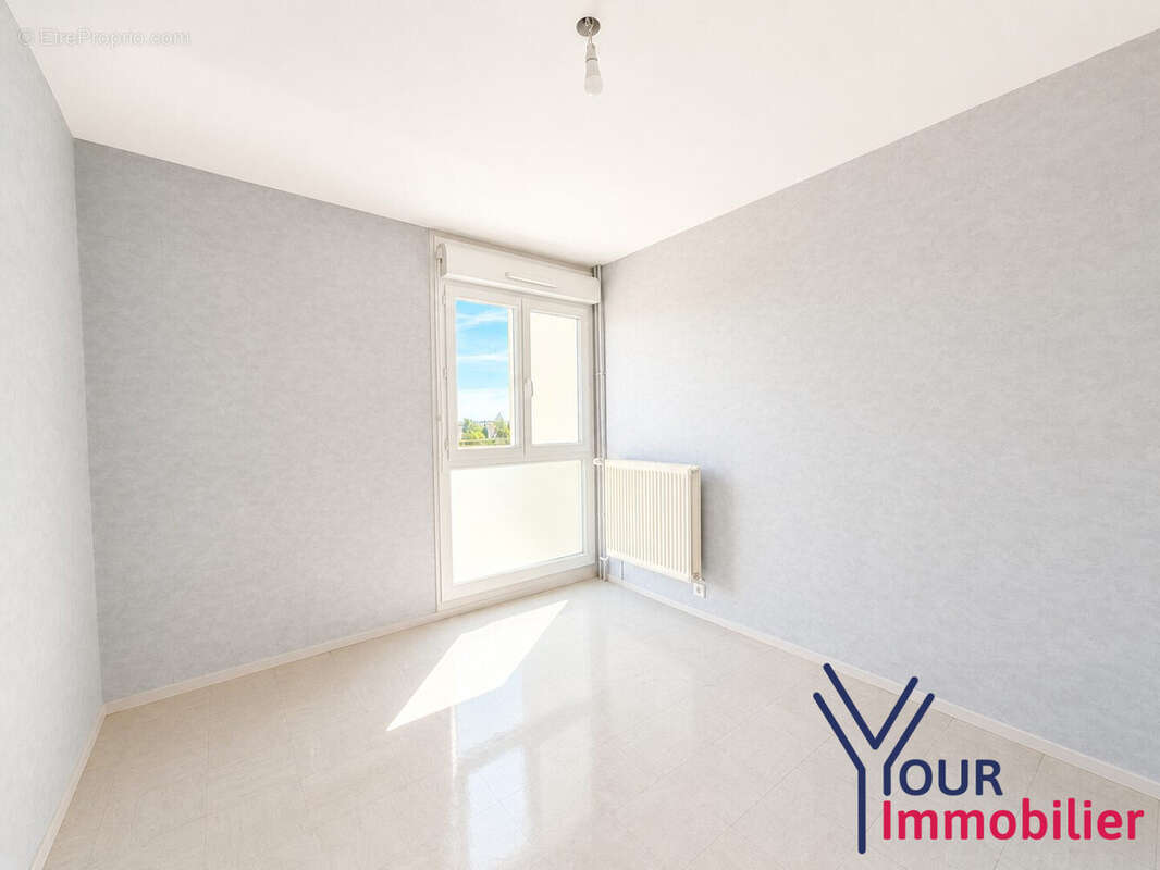 Appartement 63 m² à Vaulx-En-Velin  - photo 6