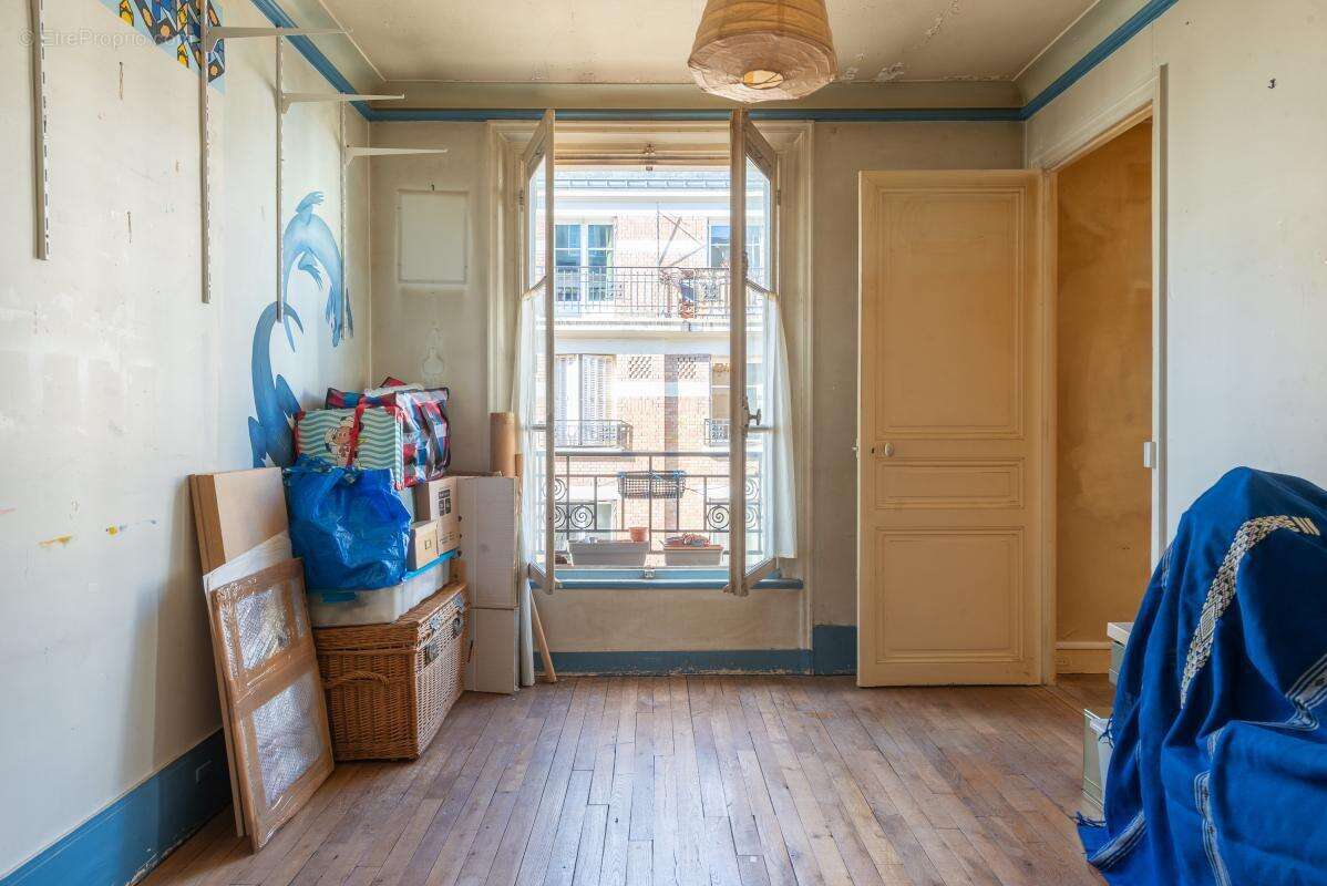 Appartement à PARIS-15E