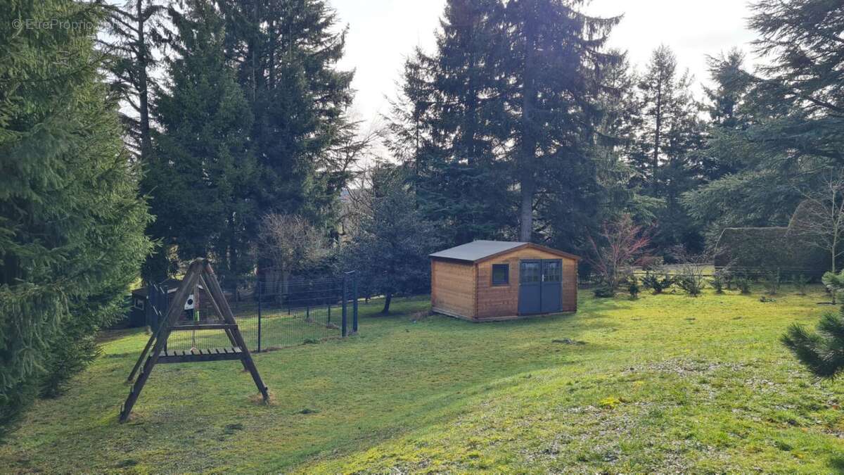 Maison à SAINT-GENEST-MALIFAUX