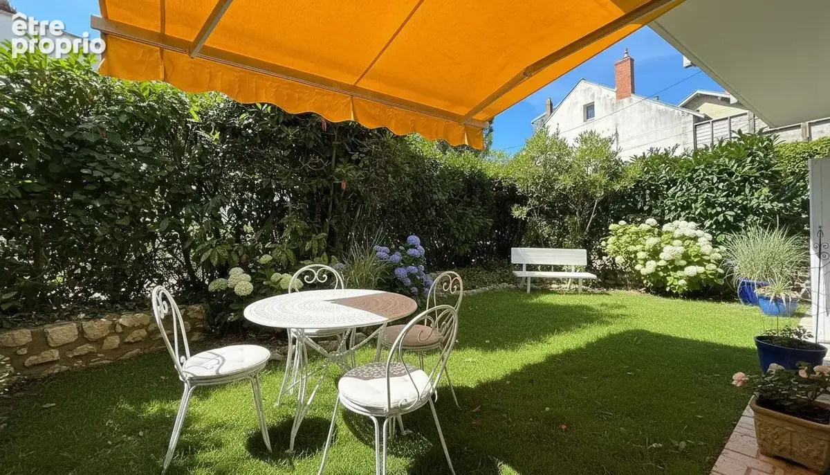 votre jardin privatif  - Appartement à LA ROCHELLE