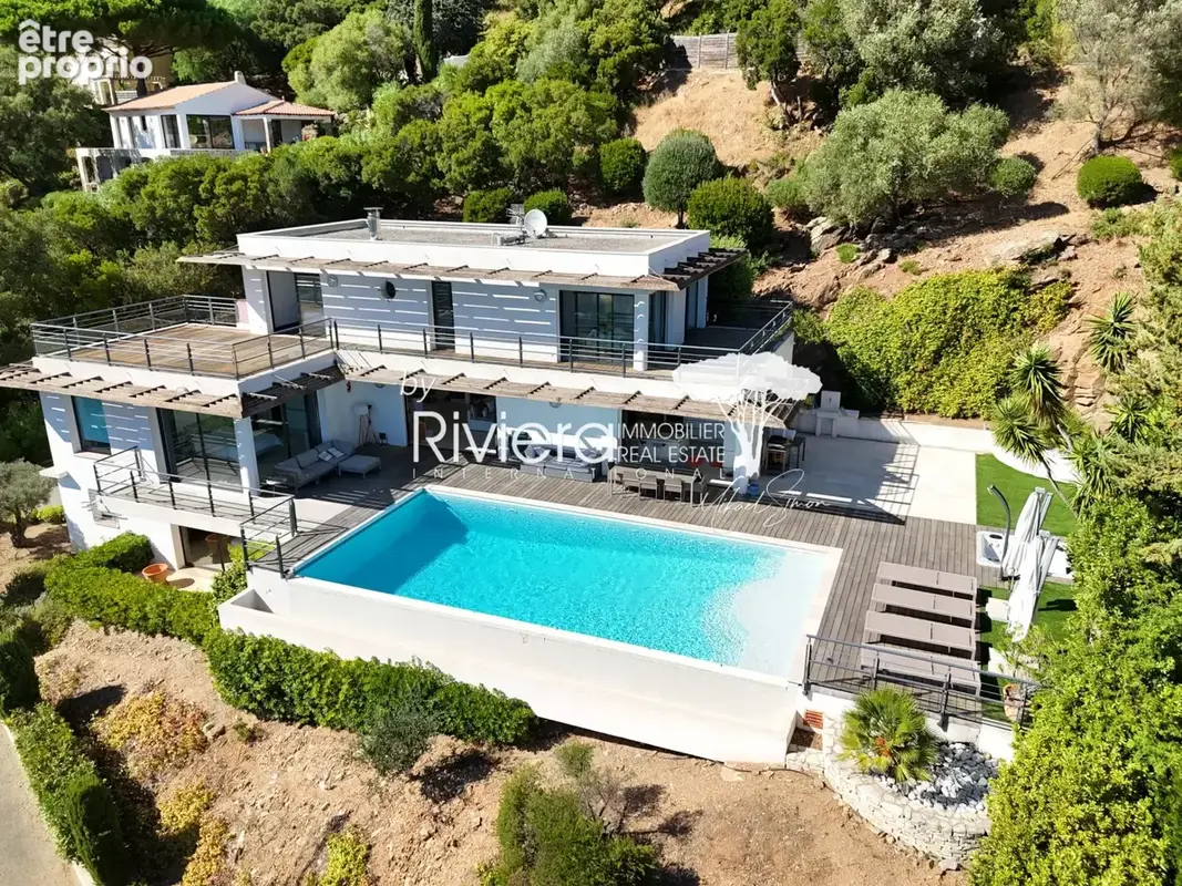 Propriété Contemporaine - Vue Mer imprenable avec piscine à - photo 6