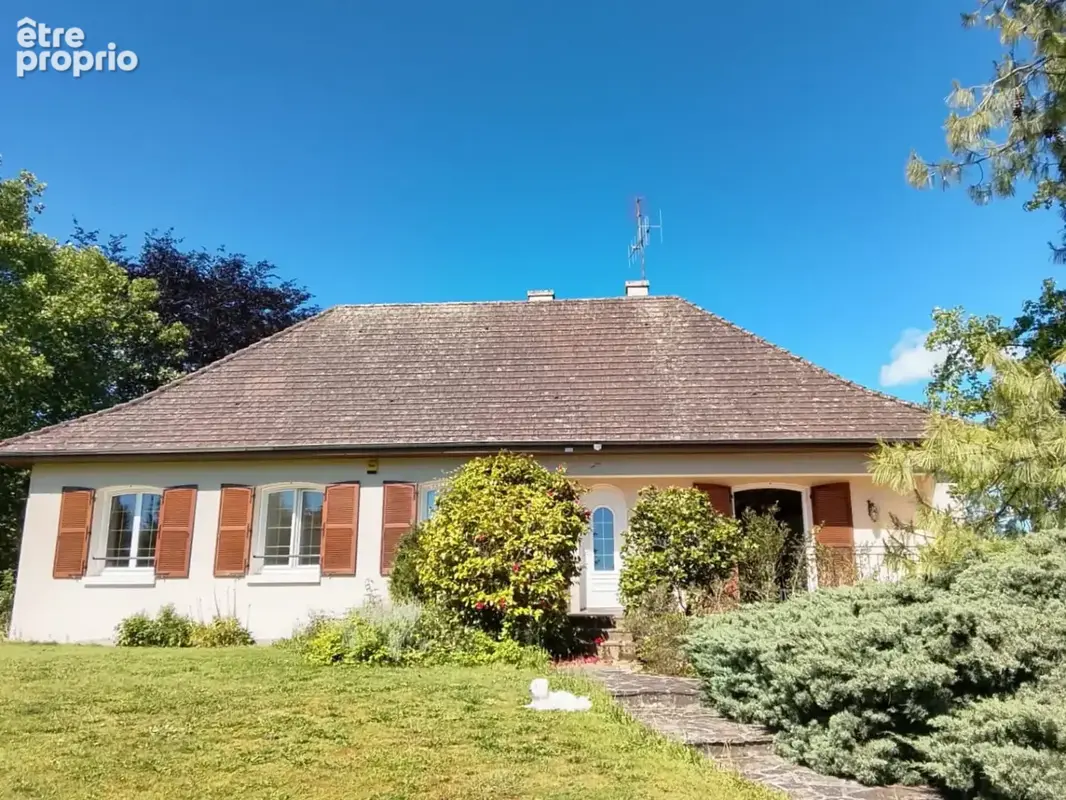 11 MAI - OVERVIEW - Maison à NOUIC