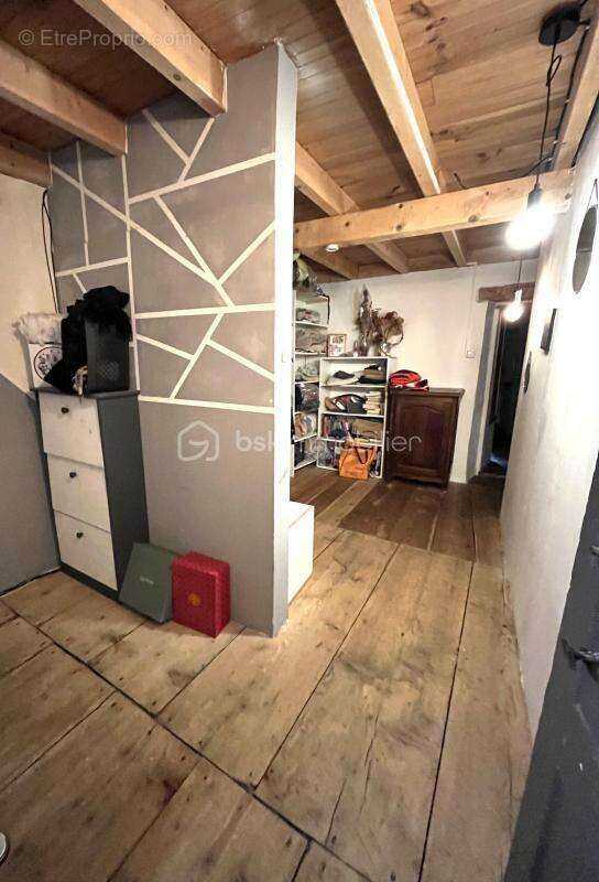 Maison à THORAME-HAUTE