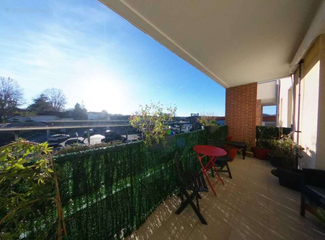   - Appartement à L'ISLE-JOURDAIN
