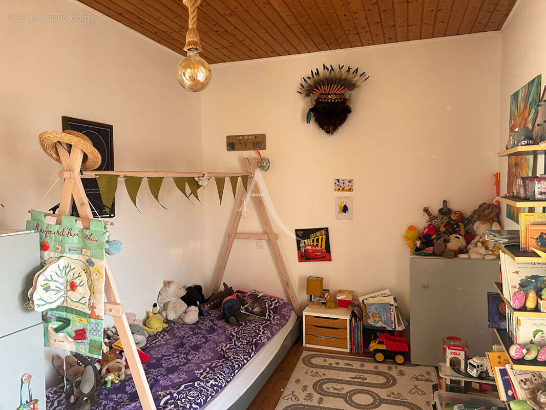 Maison à L'ILE-D'ELLE