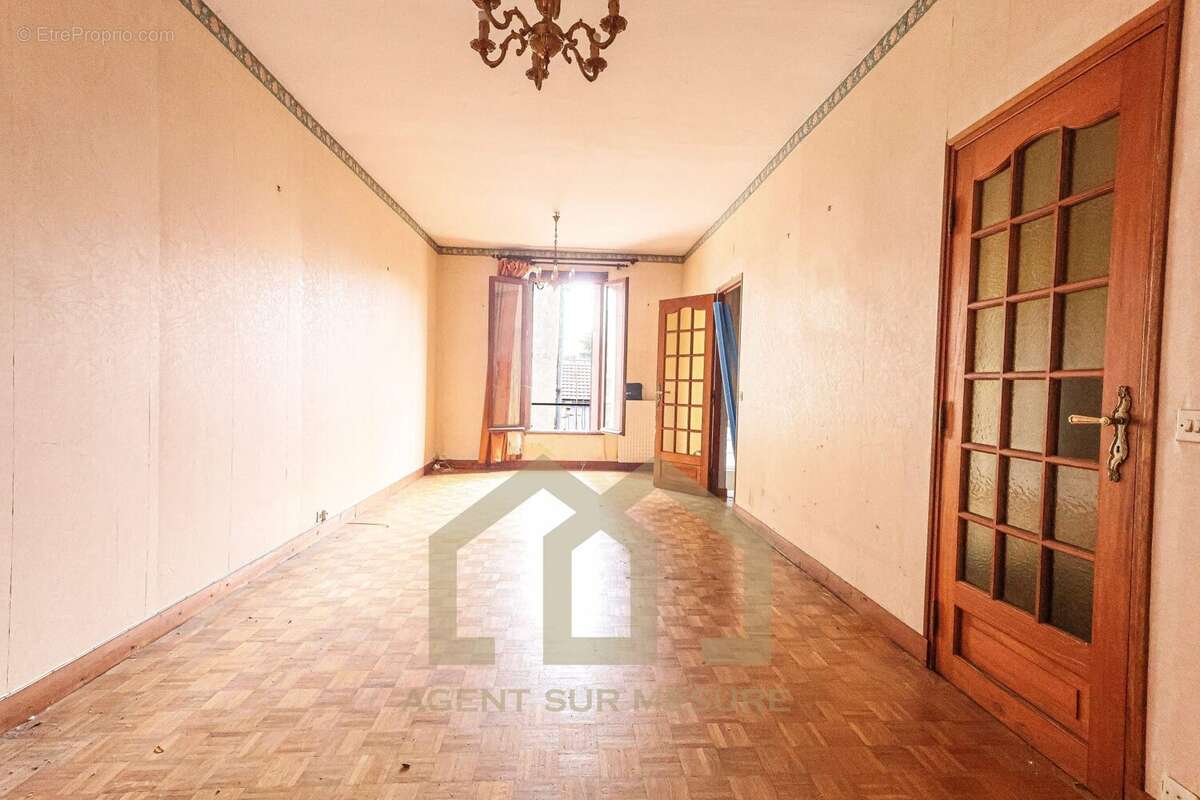 Maison à VITRY-SUR-SEINE