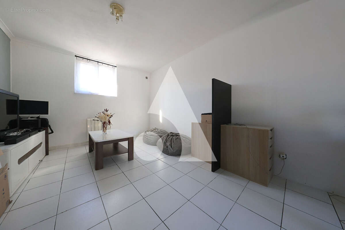 Appartement à CORBEIL-ESSONNES