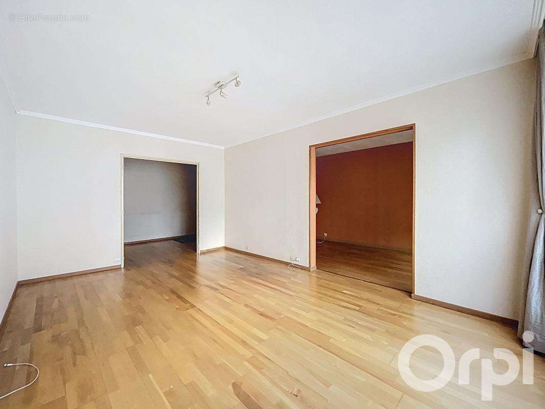 Appartement 4 pièces 82m2 à LONGJUMEAU - photo 3