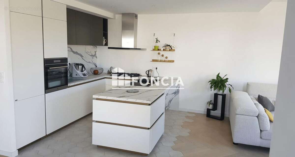 Maison à CHARTRES-DE-BRETAGNE