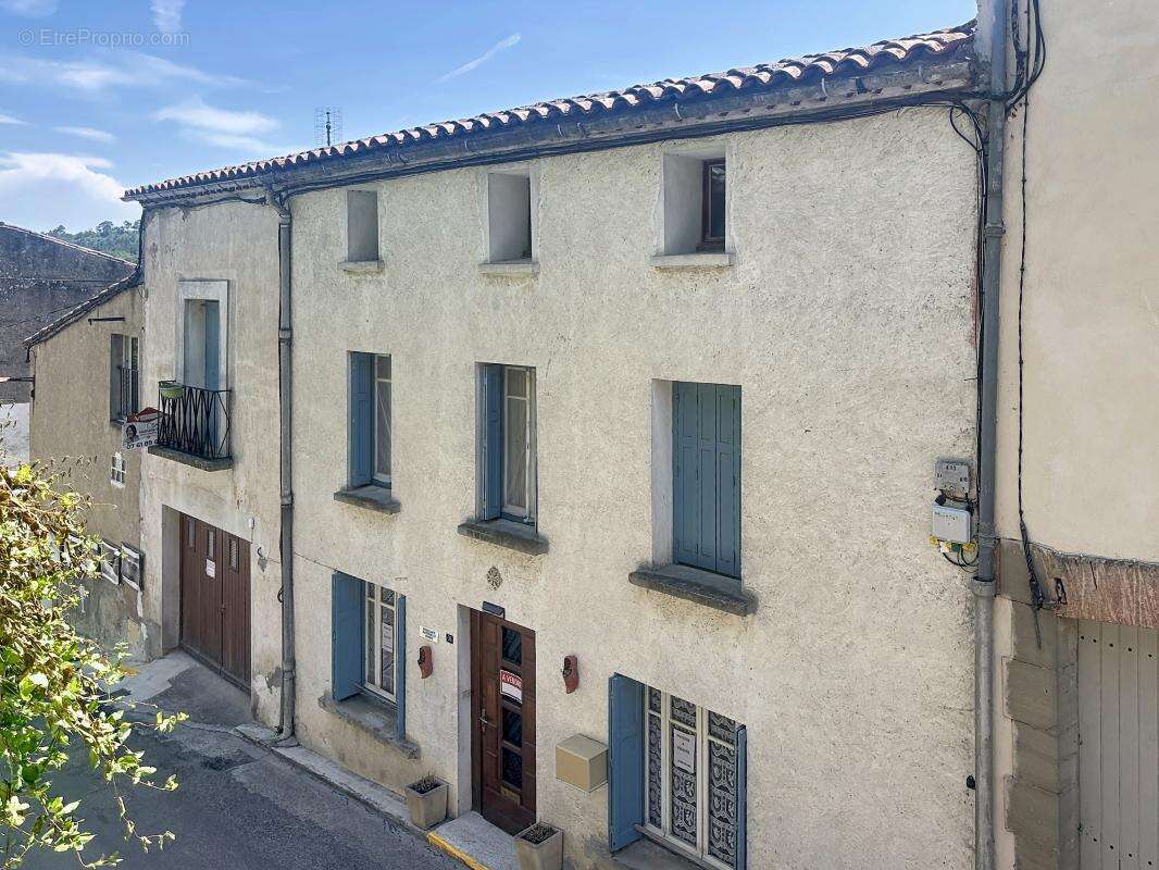 Maison à CENNE-MONESTIES