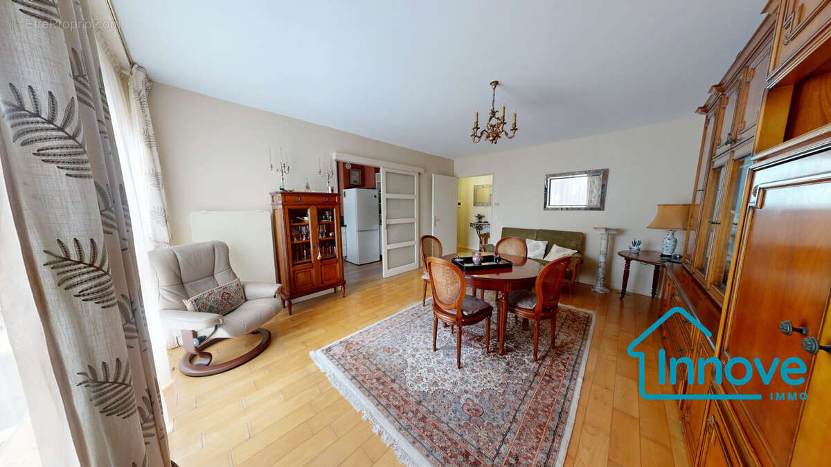 Appartement 87 m² à Rocquencourt  - photo 4